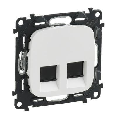 Розетка информационная двойная RJ45 Кат. 5e Legrand Valena Allure белый