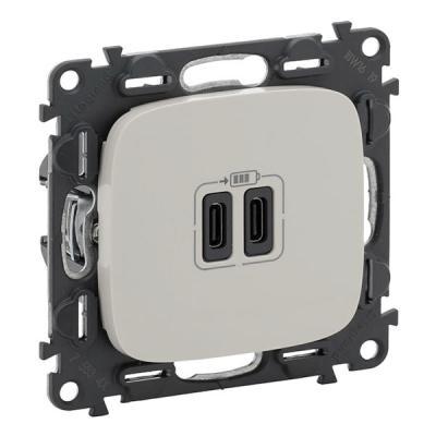 Зарядное устройство с двумя USB type C разъемами Legrand Valena Allure перламутр