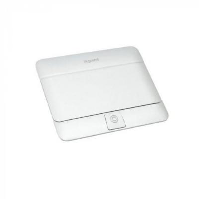 Выдвижной розеточный блок на 4 модуля с монтажным комплектом Legrand DLP IP40 алюминий