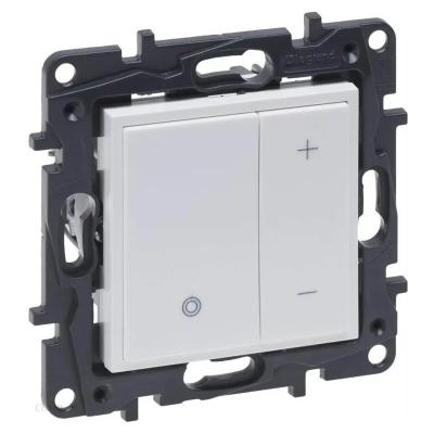 Светорегулятор кнопочный без нейтрали Legrand Niloe Step белый