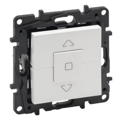 Кнопочный выключатель управления жалюзи и рольставней Legrand Niloe Step белый